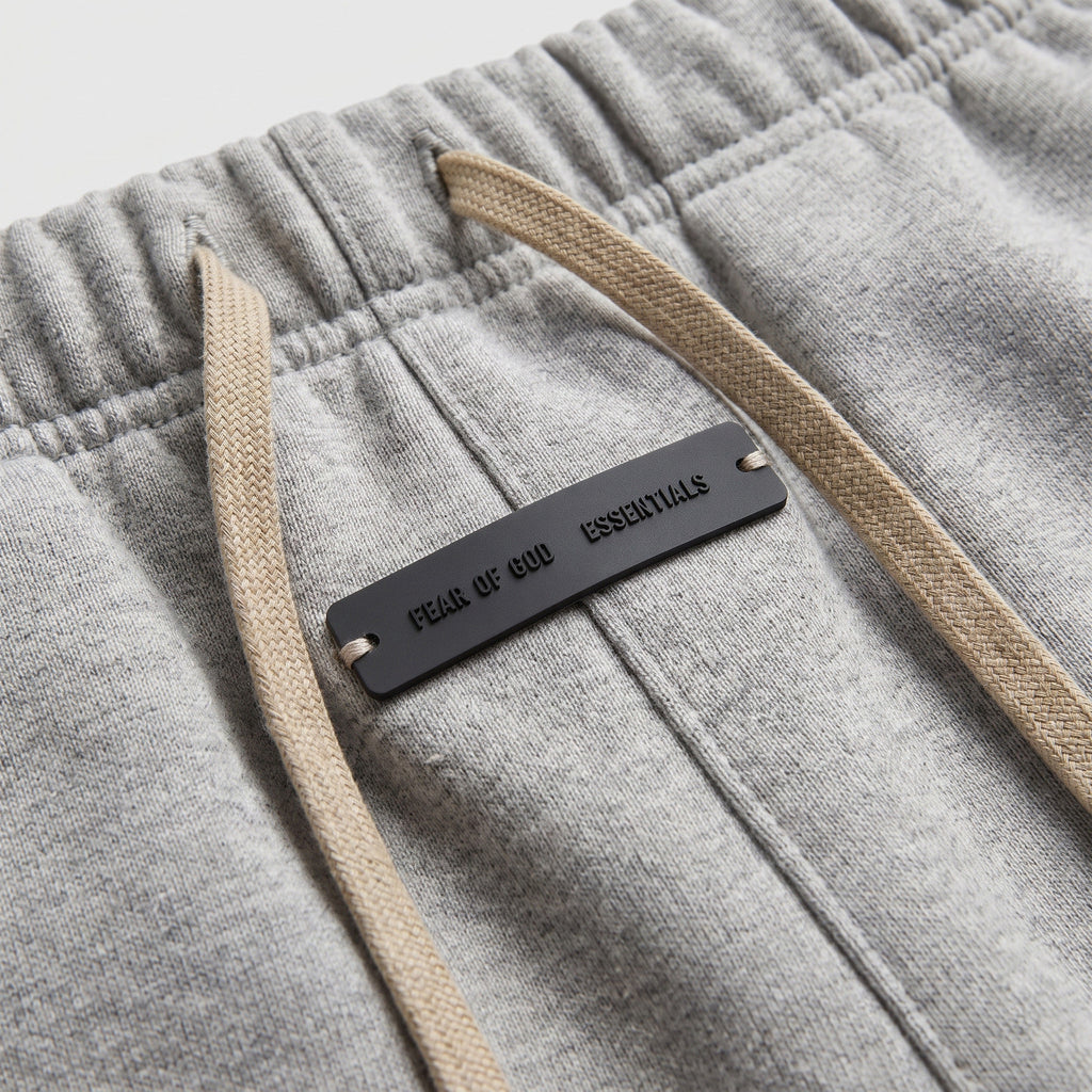 tepláky Fear of God Essentials NBA Sweatshorts (SS25) Light Heather 160AL244000F ADONIO