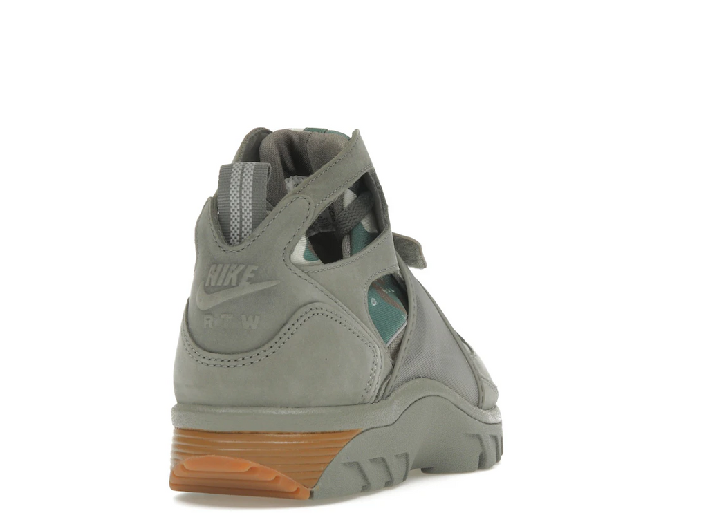 Nike Air Trainer Huarache Corteiz Gully Grey
