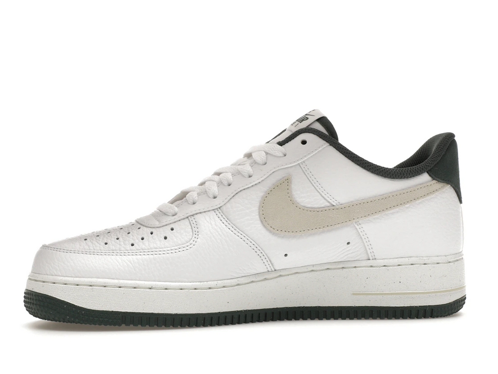 Nike Air Force 1 Low '07 LV8 Vintage Green