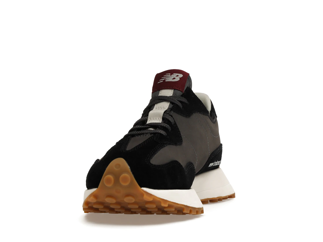 New Balance 327 Black Moonbeam (W)