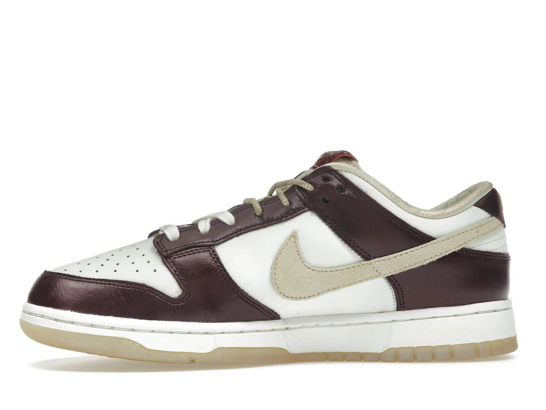 Nike Dunk Low LX Year Of the Snake (W)