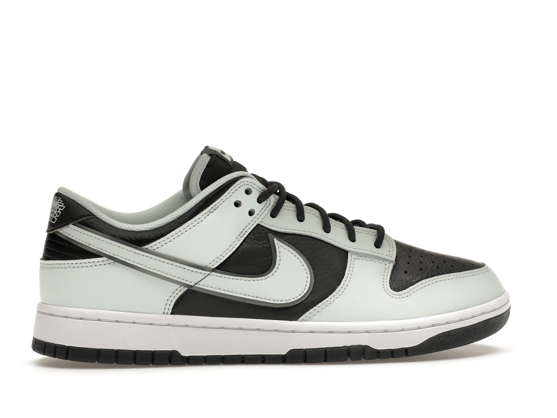 tenisky a boty Nike Dunk Low Dark Smoke Grey Barely Green FZ1670-001 ADONIO