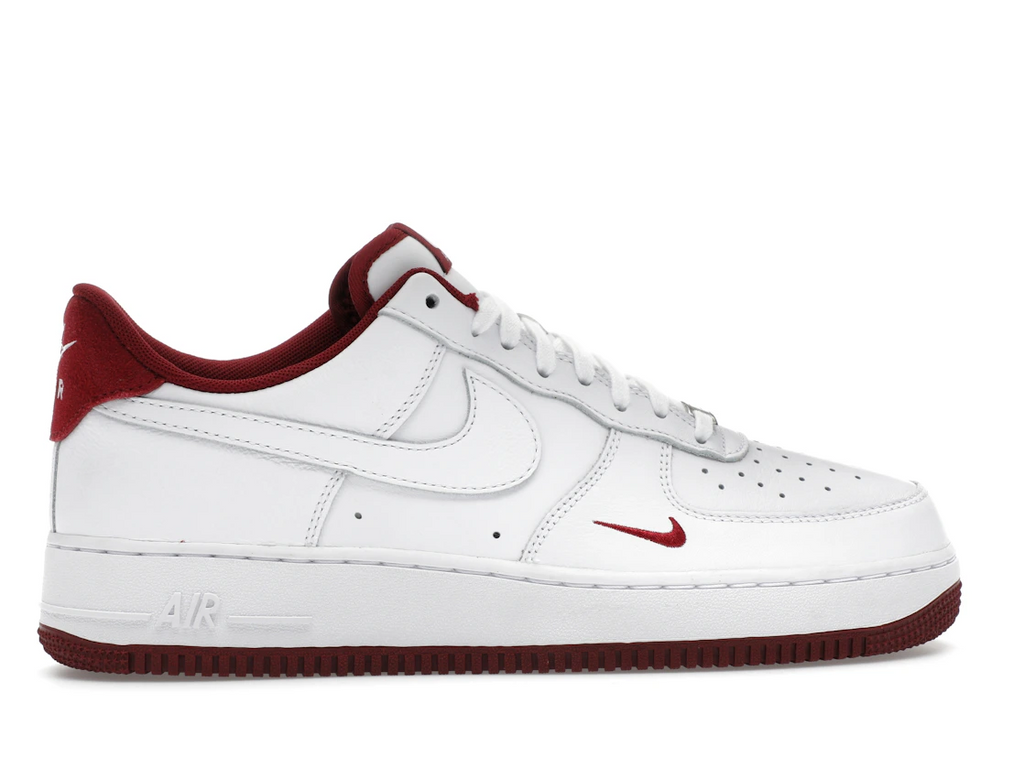 tenisky a boty Nike Air Force 1 Low '07 LV8 White Team Red HM9483-100 ADONIO