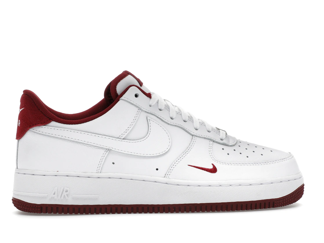 tenisky a boty Nike Air Force 1 Low '07 LV8 White Team Red HM9483-100 ADONIO