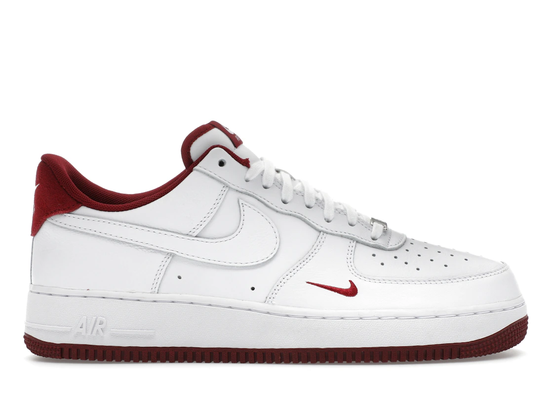 tenisky a boty Nike Air Force 1 Low '07 LV8 White Team Red HM9483-100 ADONIO