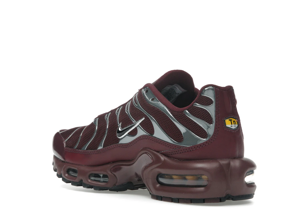 Nike Air Max Plus SE Night Maroon Metallic Silver (W)
