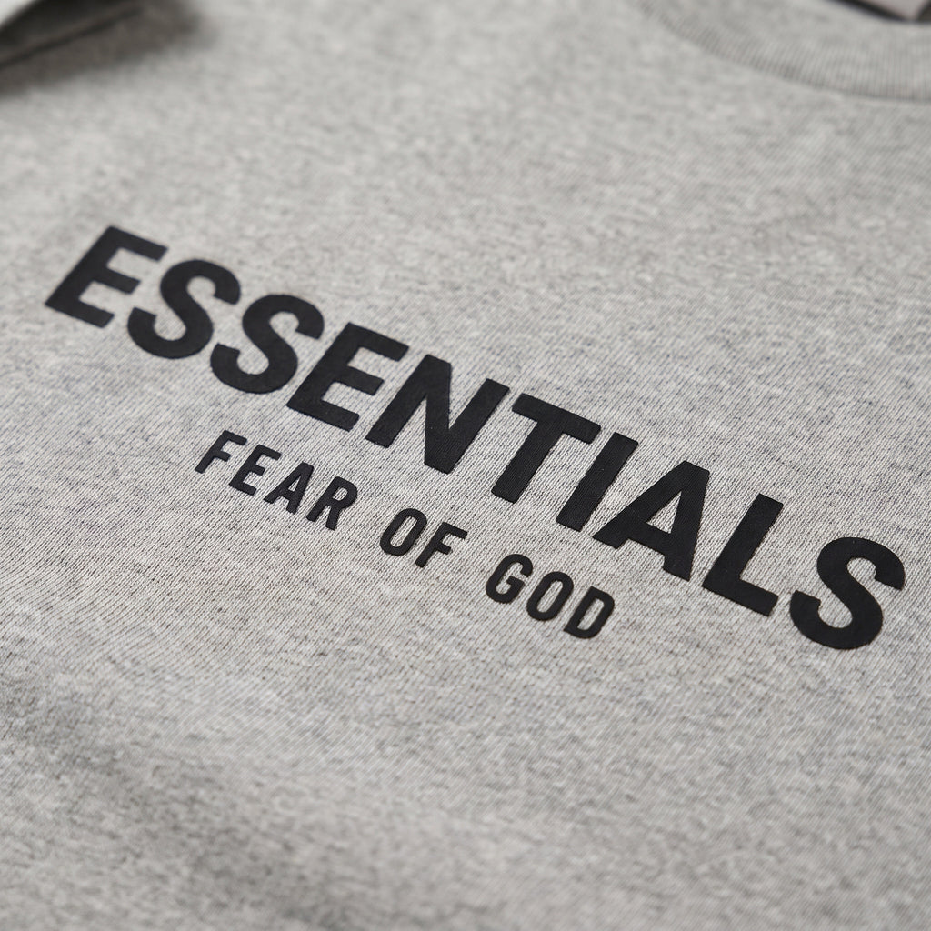 tričko Fear of God Essentials S22 T-shirt Dark Oatmeal ADONIO