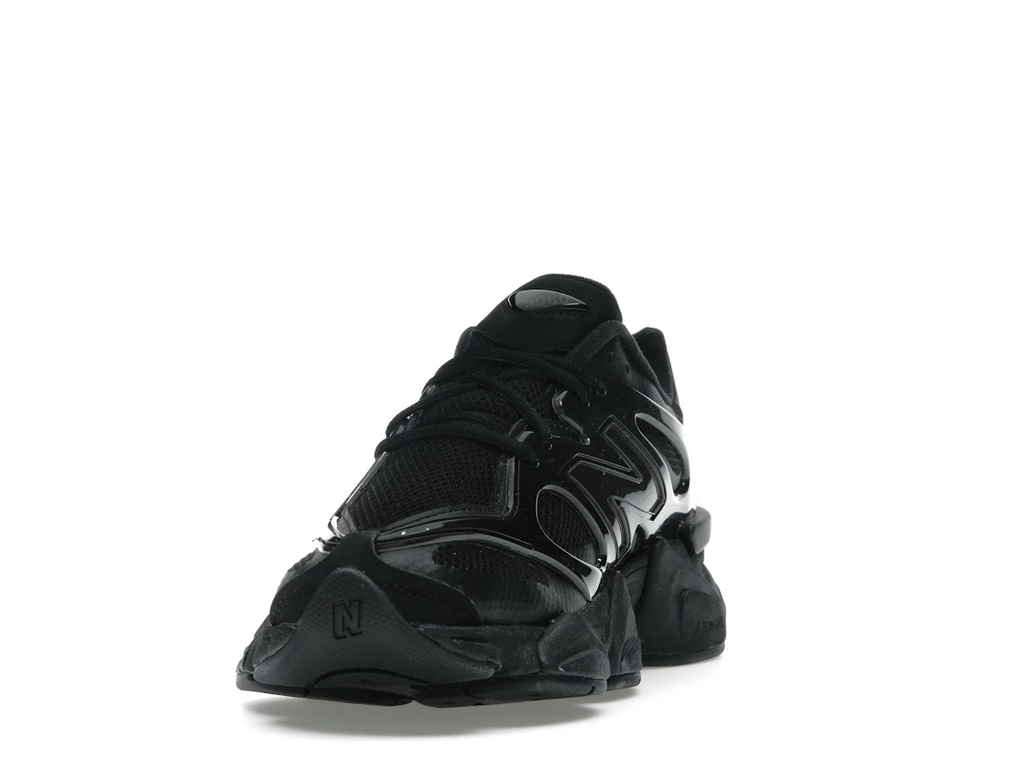 New Balance 9060 Sea Stone Black