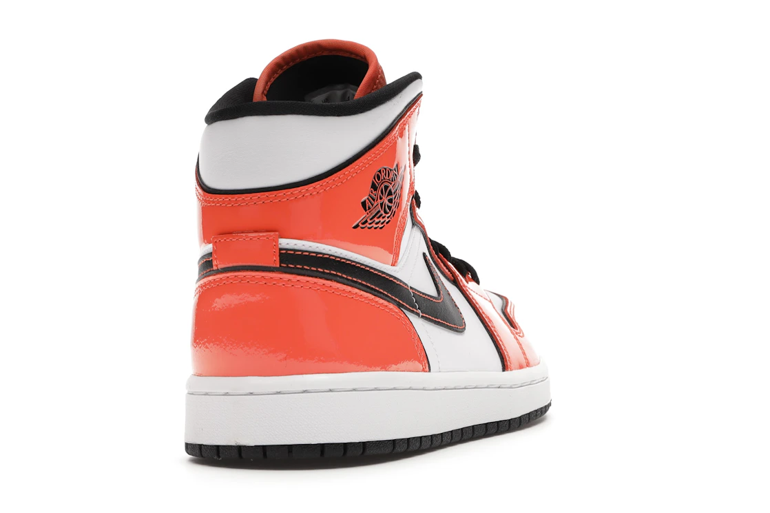 Jordan 1 Mid SE Turf Orange
