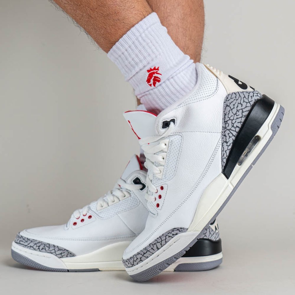 Air Jordan 3 Retro White Cement Reimagined (2023)