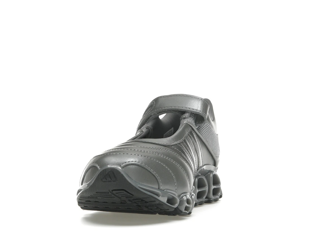 tenisky a boty adidas Megaride Mary-Jane Taqwa Bint Ali Iron Metallic (W) IH8566 ADONIO