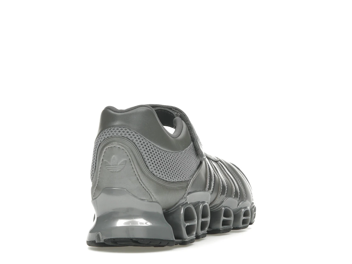 tenisky a boty adidas Megaride Mary-Jane Taqwa Bint Ali Iron Metallic (W) IH8566 ADONIO