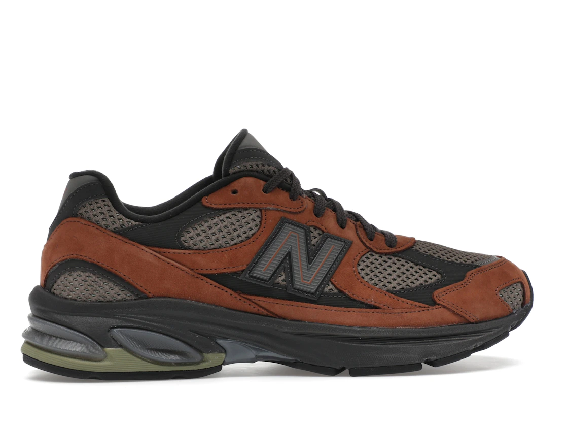 New Balance 2010 Brown