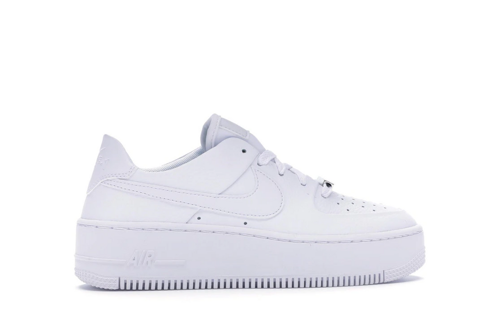 Nike Air Force 1 Sage Low Triple White (W)