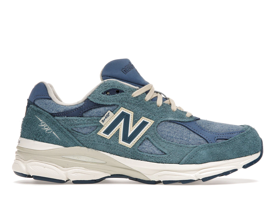 New Balance 990v3 MiUSA Levi's Denim