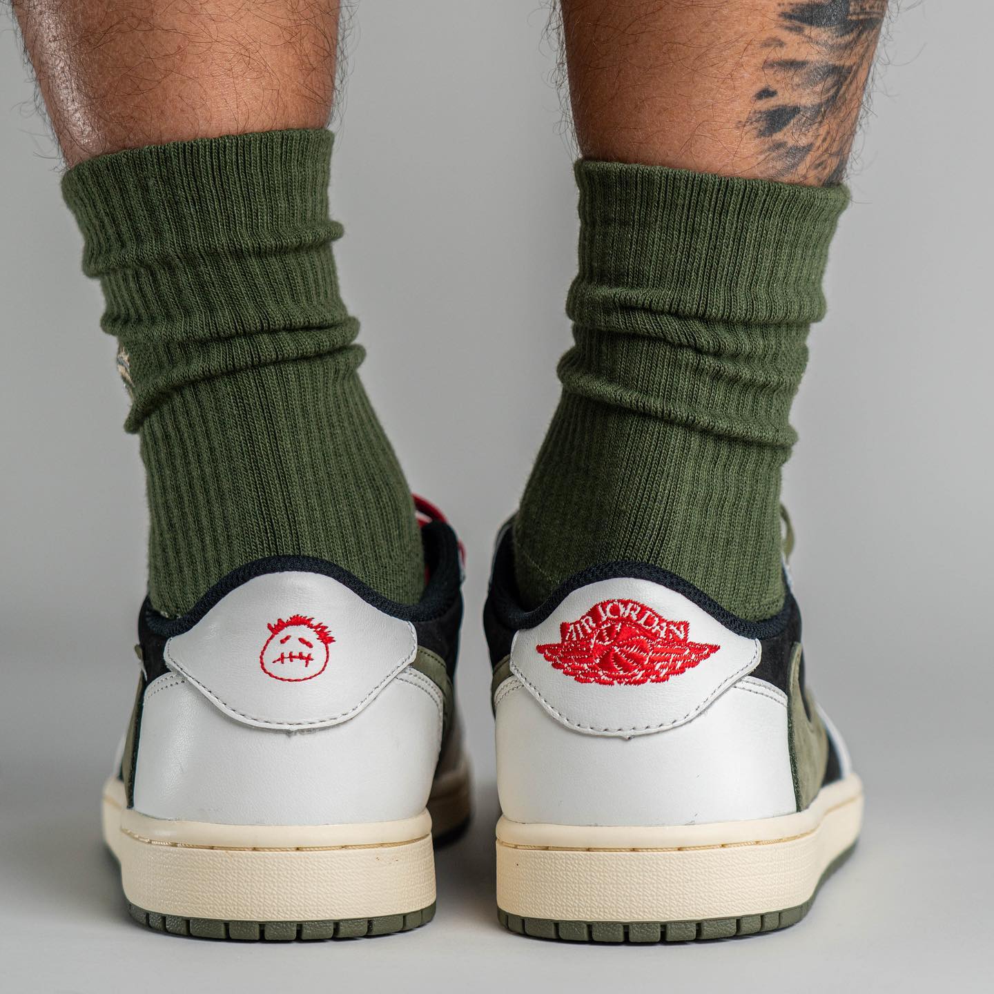 Air Jordan 1 Low Travis Scott Olive (W)