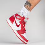 Air Jordan 1 High OG Varsity Red (W)