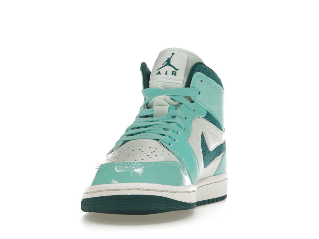 Air Jordan 1 Mid Chenille Bleached Turquoise (W)
