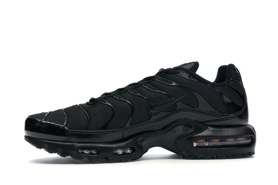 Nike Air Max Plus Triple Black