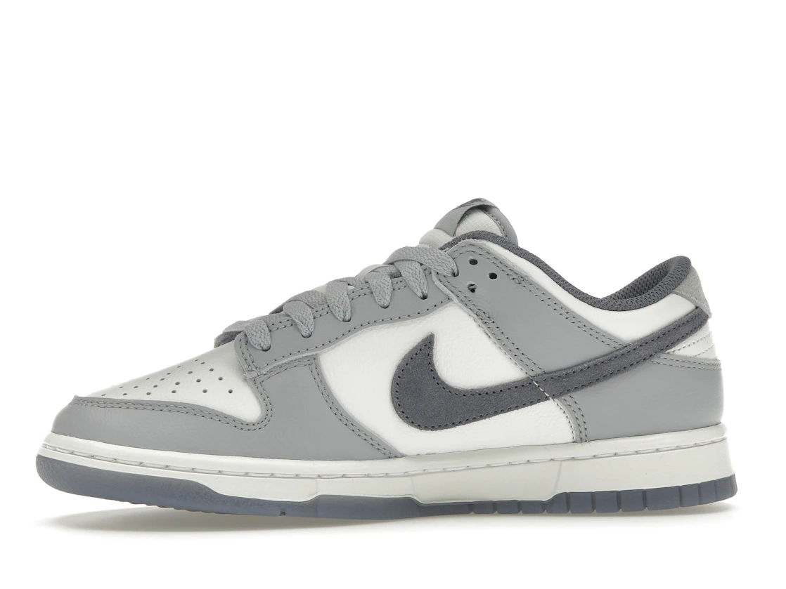Nike Dunk Low Light Carbon