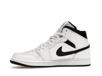 Air Jordan 1 Mid Reverse Panda