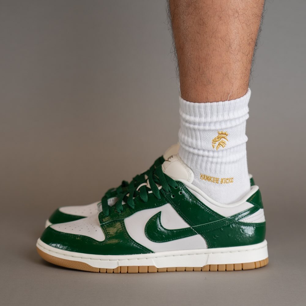 Nike Dunk Low LX Gorge Ostrich (W)