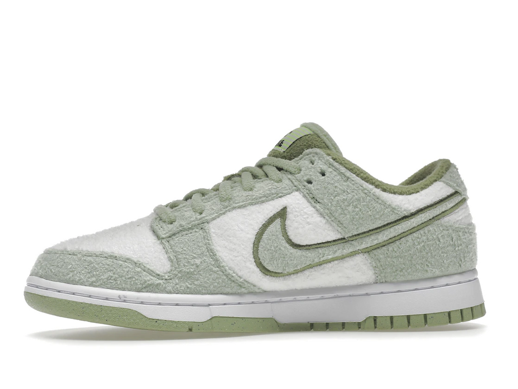 Nike Dunk Low SE Fleece Pack Honeydew (W)