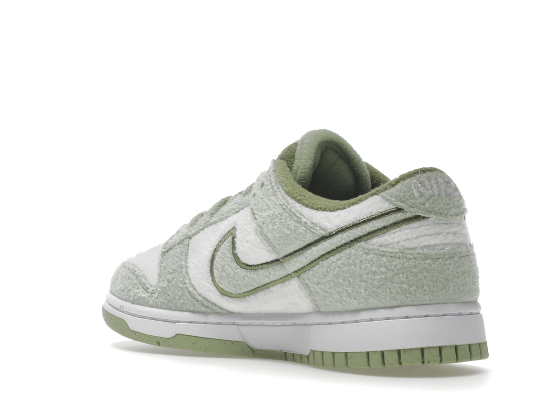 Nike Dunk Low SE Fleece Pack Honeydew (W)