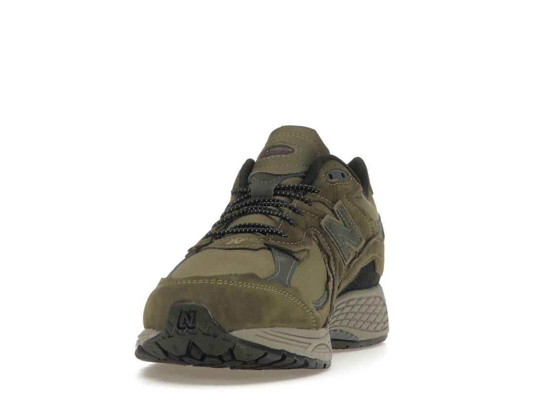 New Balance 2002R Protection Pack Dark Moss