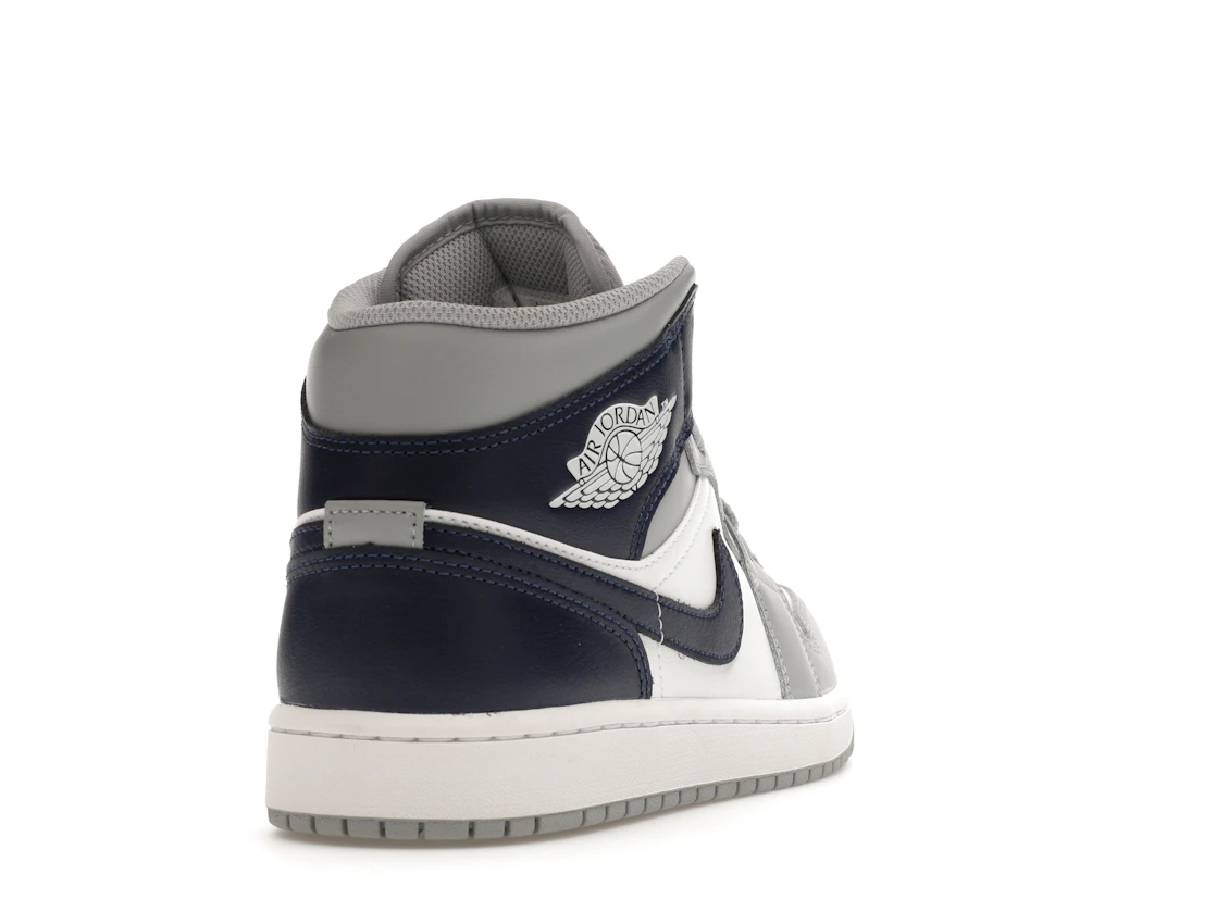 Air Jordan 1 Mid Wolf Grey Midnight Navy