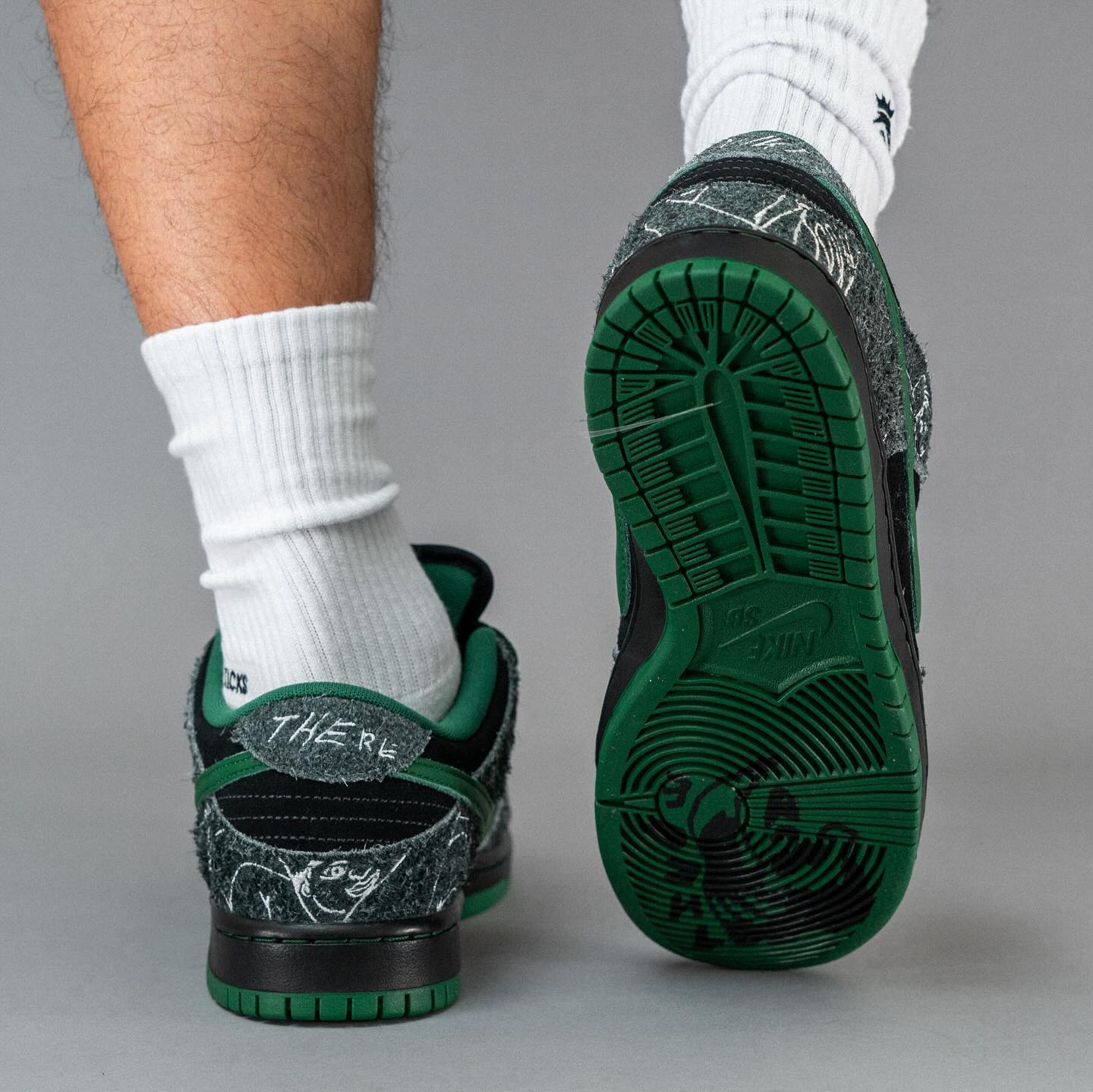 Nike SB Dunk Low There Skateboards