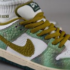 Nike SB Dunk Low Alexis Sablone Chameleon