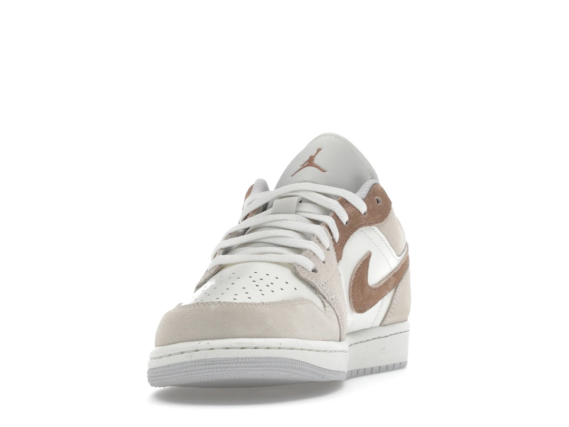 Jordan 1 Low SE Legend Light Brown