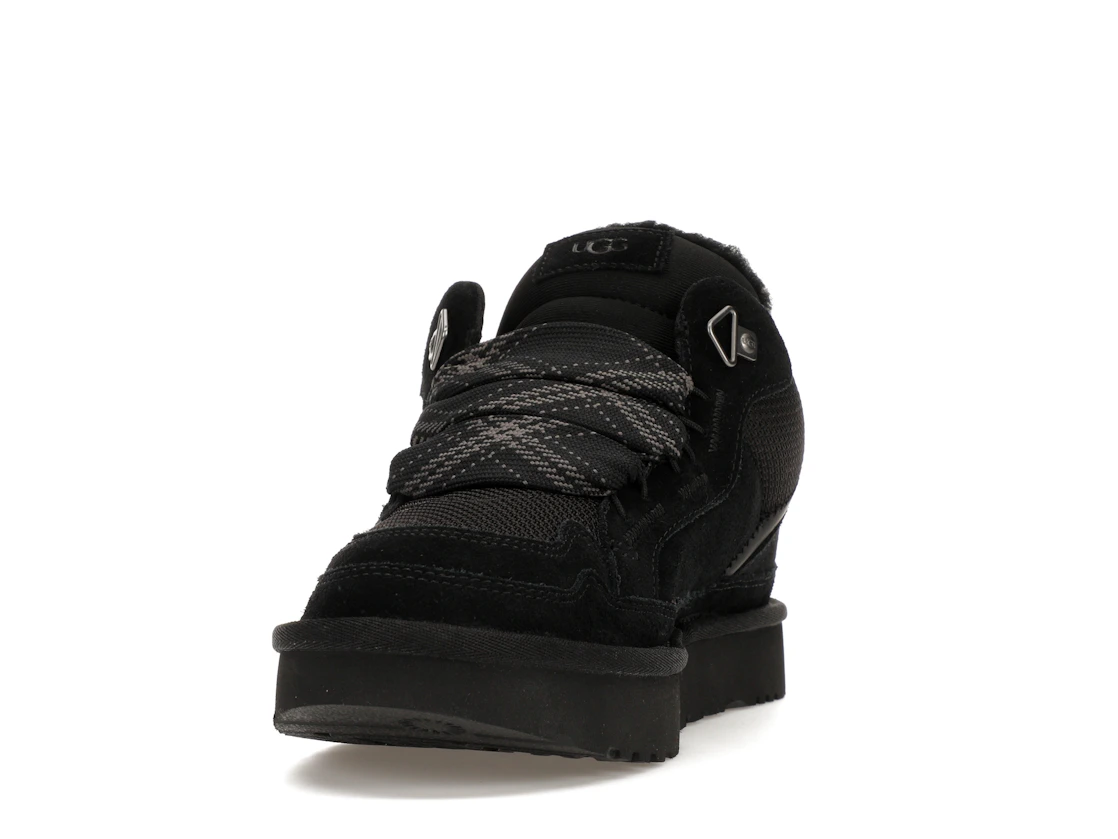 UGG Lowmel Black
