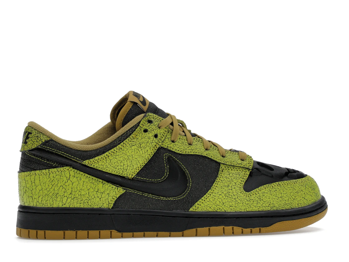 Nike Dunk Low QS Halloween Skull