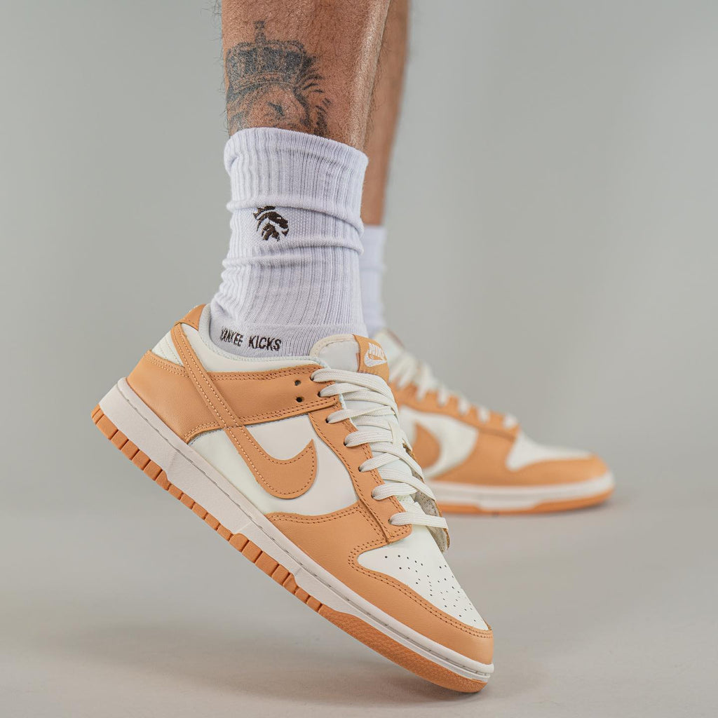 Nike Dunk Low Harvest Moon (W)