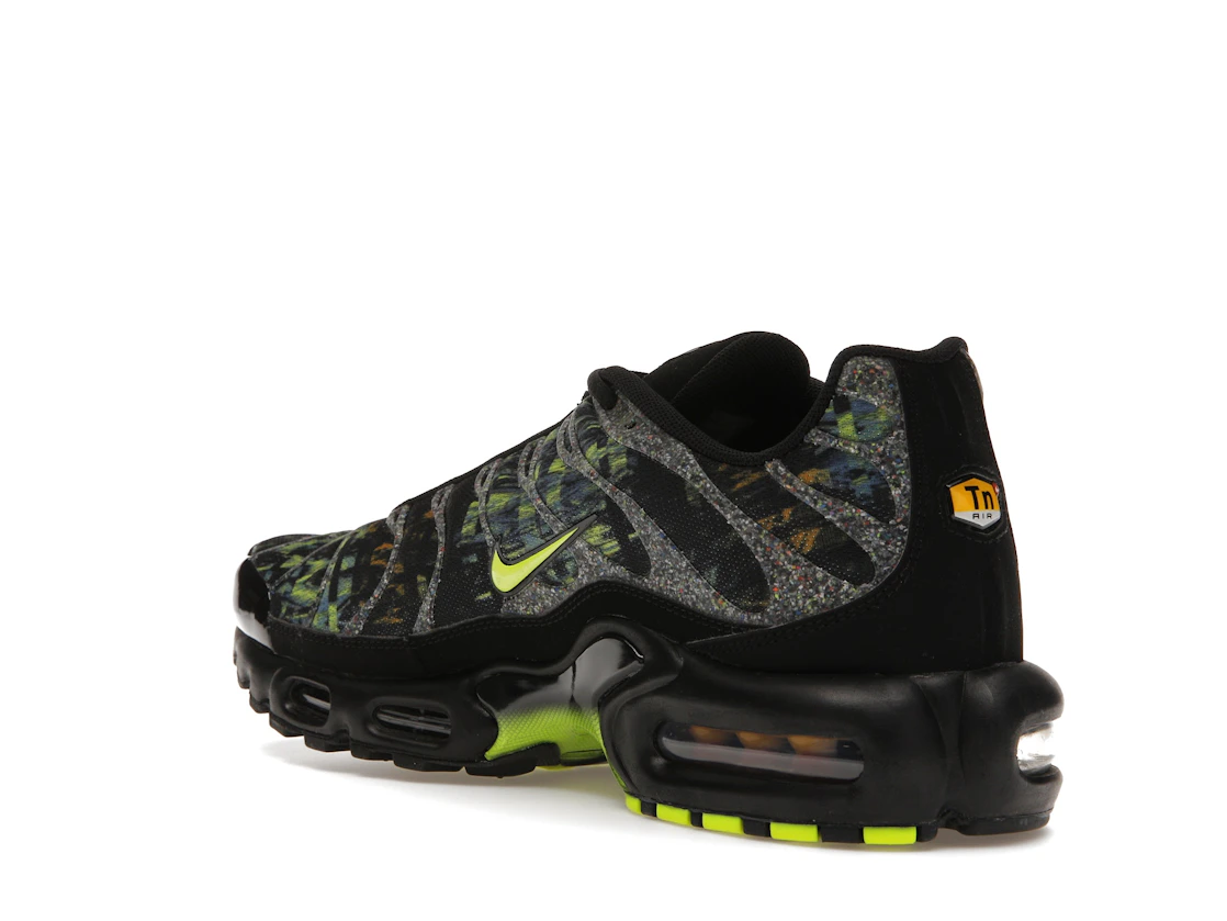 tenisky a boty Nike Air Max Plus Sustainable Black Volt DM9594-001 ADONIO