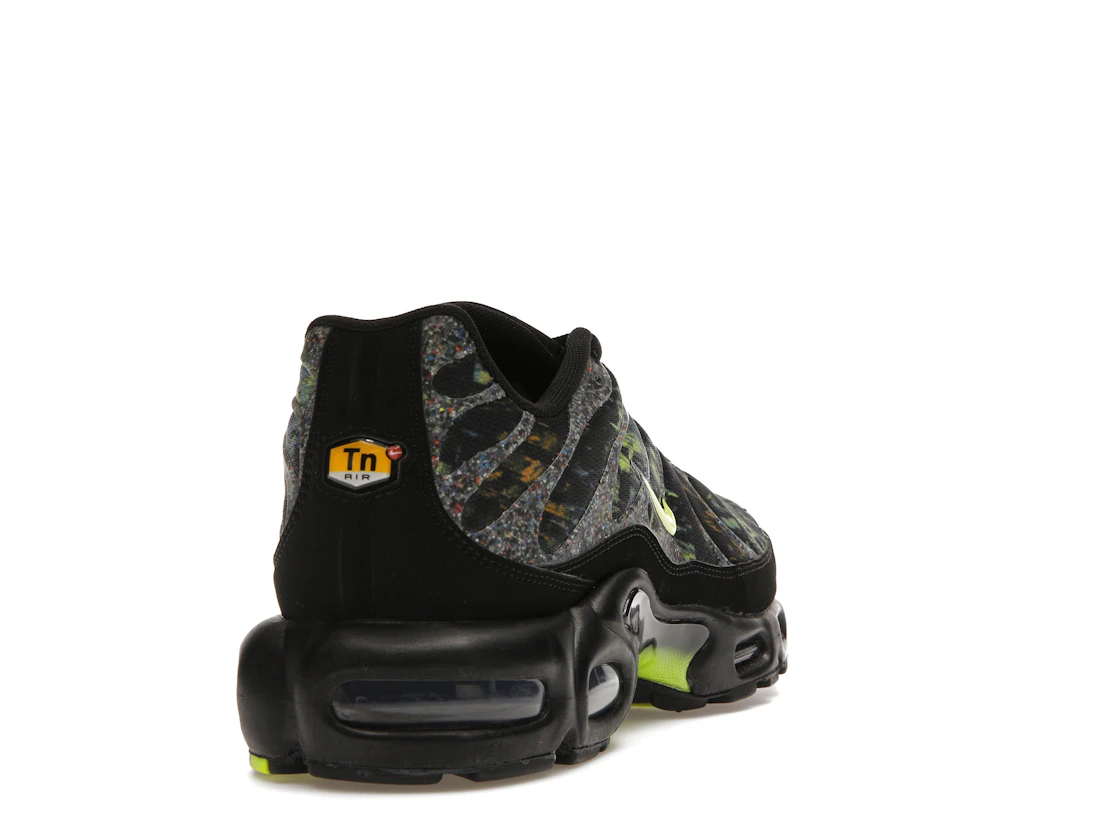 tenisky a boty Nike Air Max Plus Sustainable Black Volt DM9594-001 ADONIO