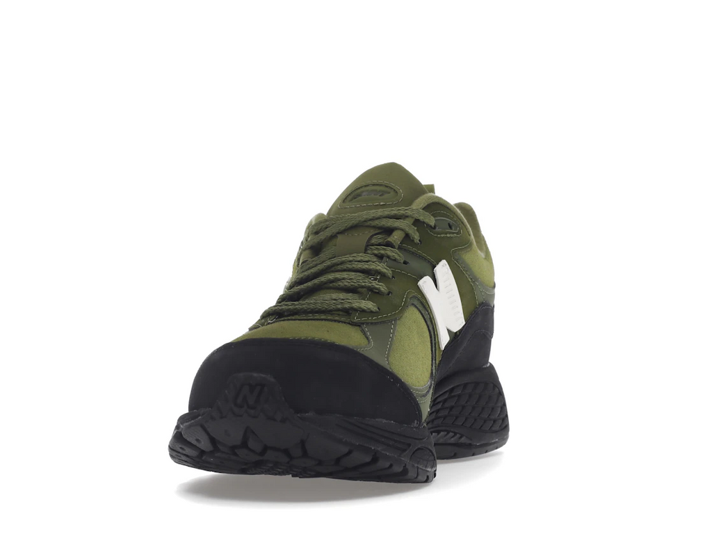 New Balance 2002R The Basement Moss Green