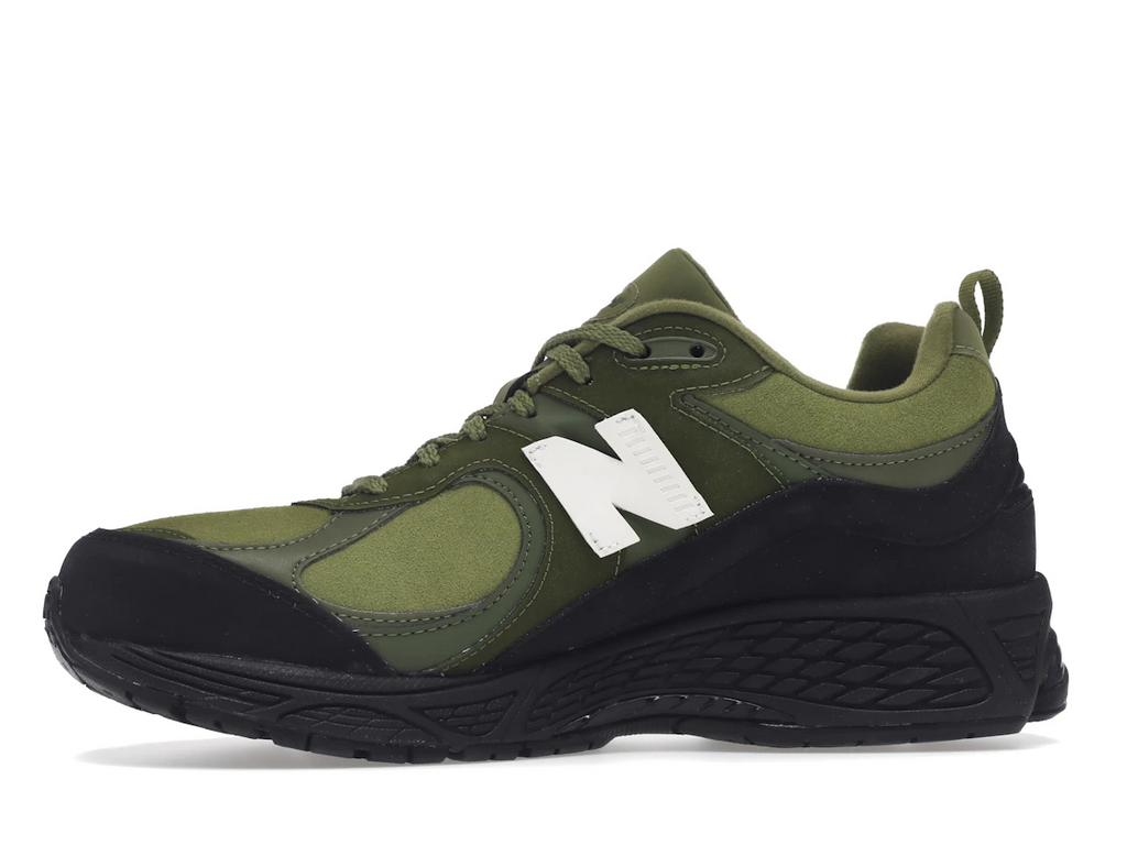 New Balance 2002R The Basement Moss Green
