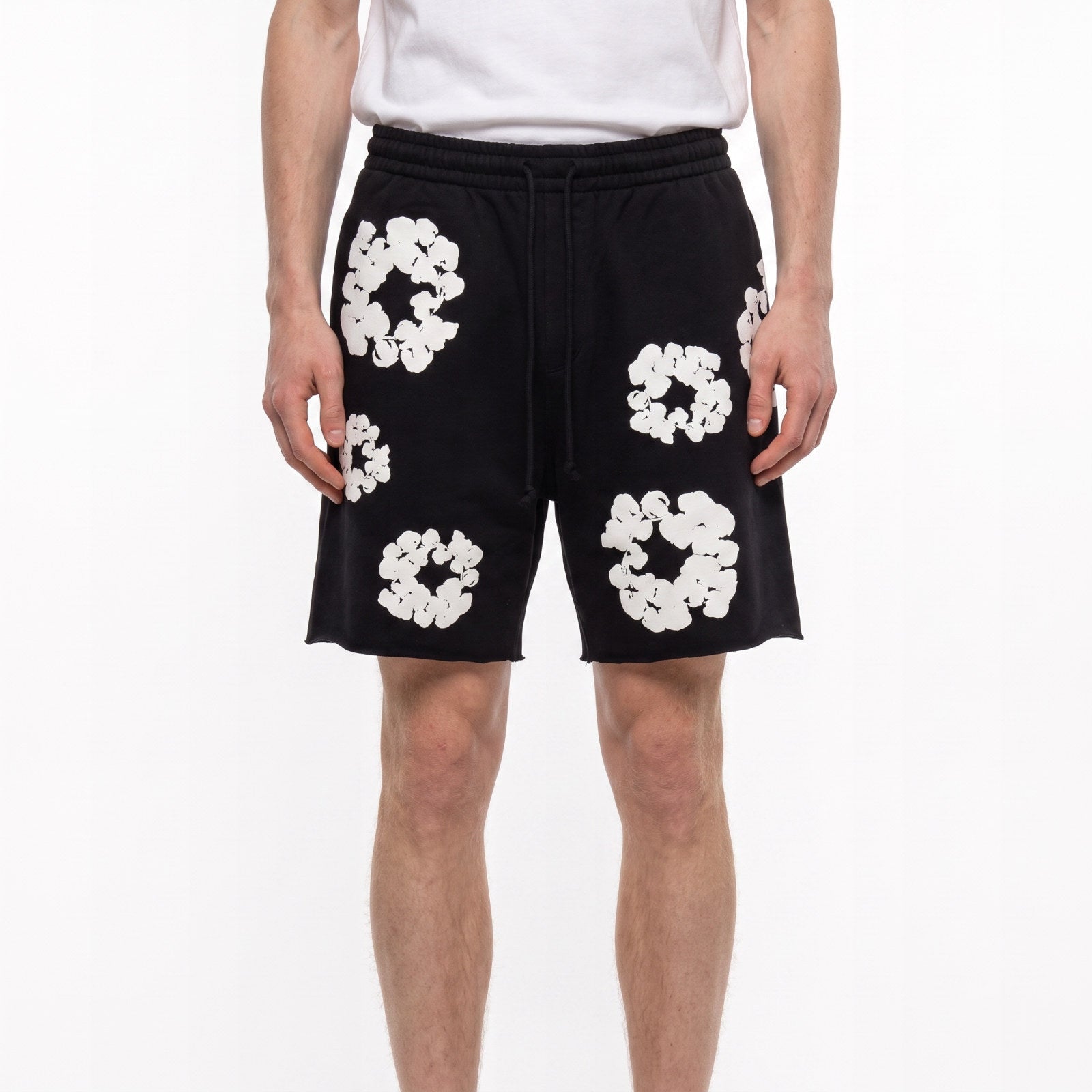 Denim Tears The Cotton Wreath Shorts Black – model foto