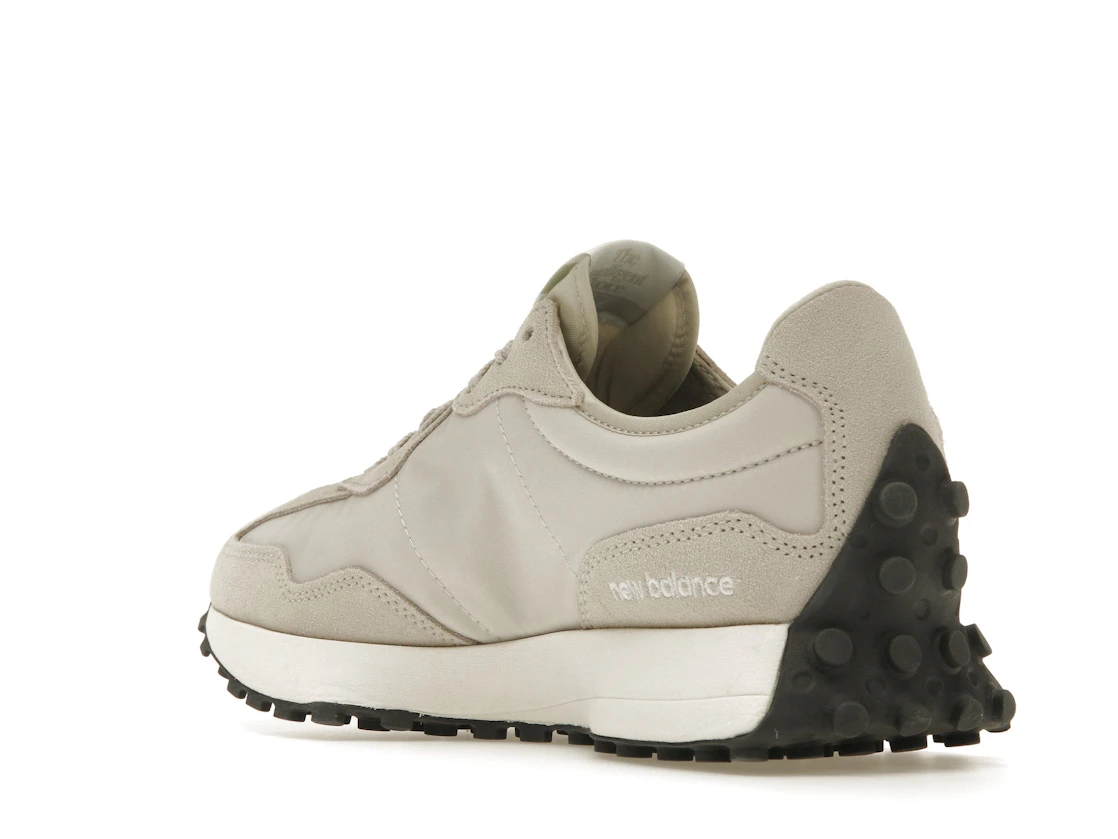 New Balance 327 Off White White