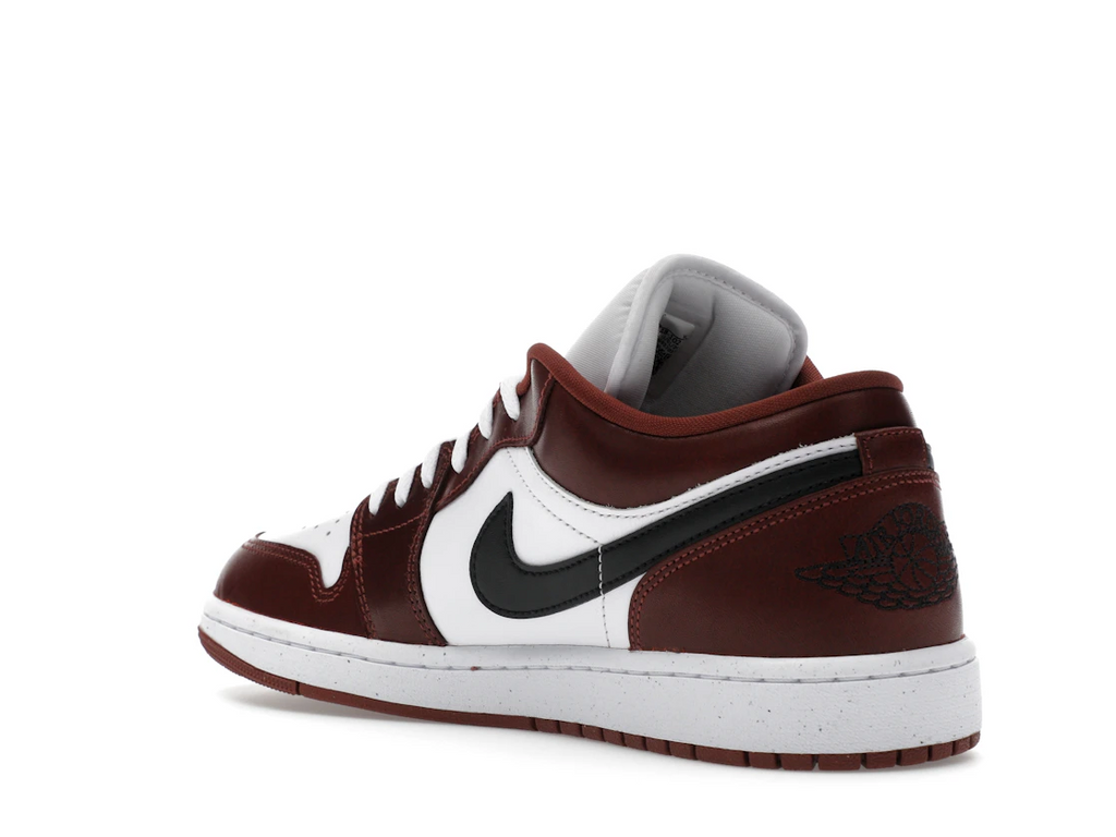 Jordan 1 Low SE Dark Pony