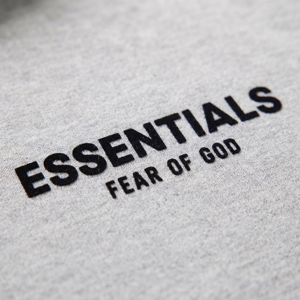 Fear of God Essentials S24 Fleece Hoodie Light Heather Grey – detail