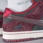 Nike SB Dunk Low Riot Skateshop