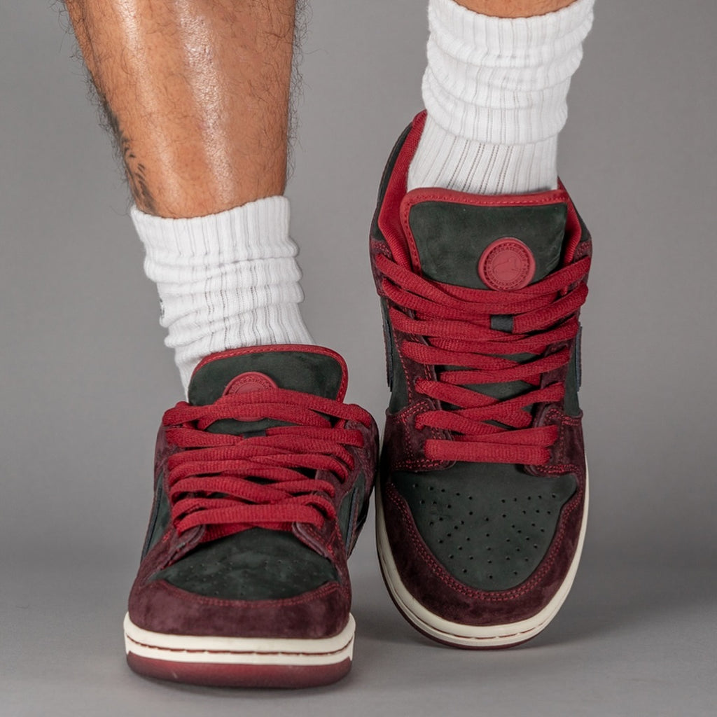 Nike SB Dunk Low Riot Skateshop