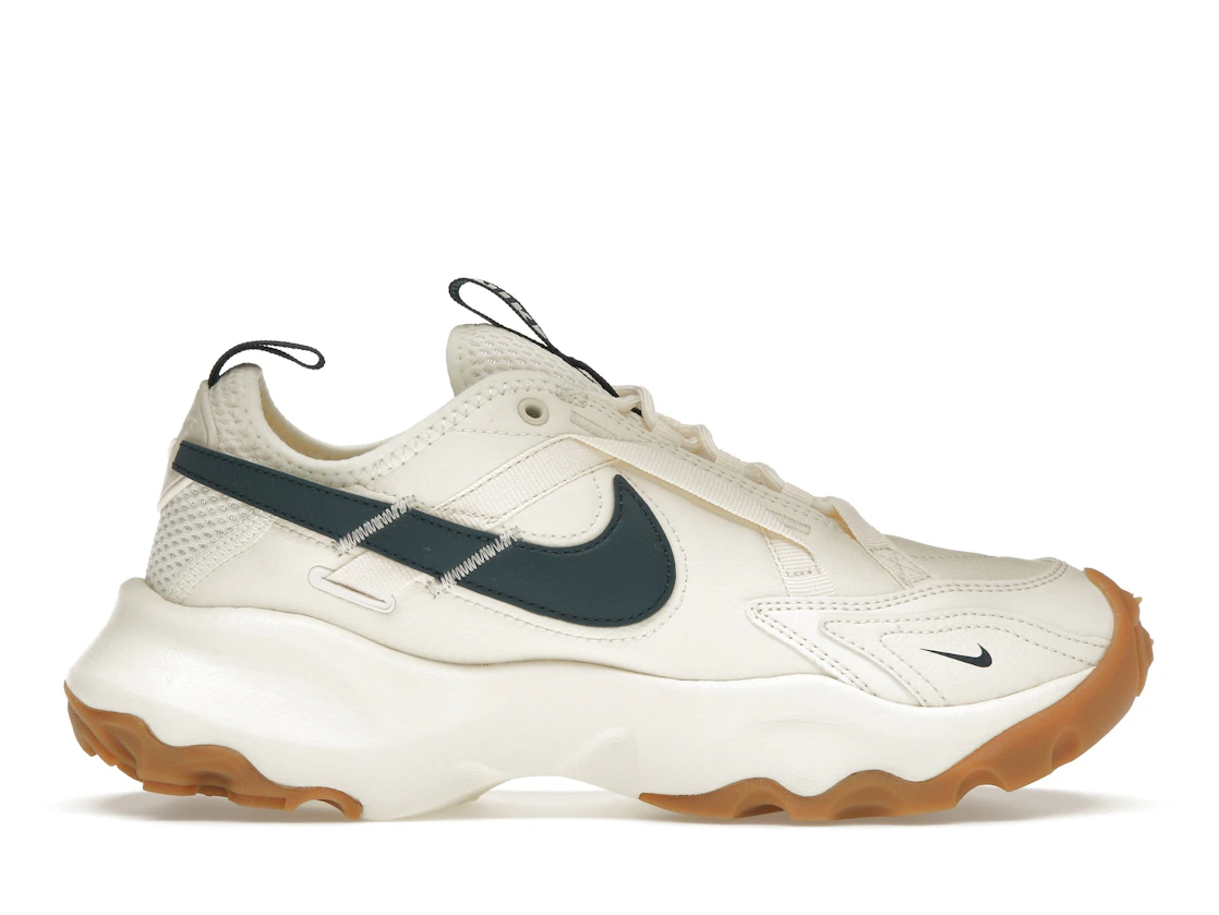 Nike TC 7900 Pale Ivory Gum Light Brown Armory Navy (W)