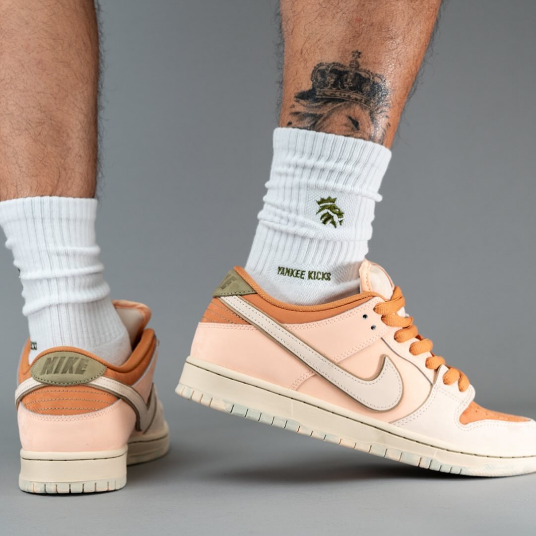 Nike SB Dunk Low Trocadéro Gardens