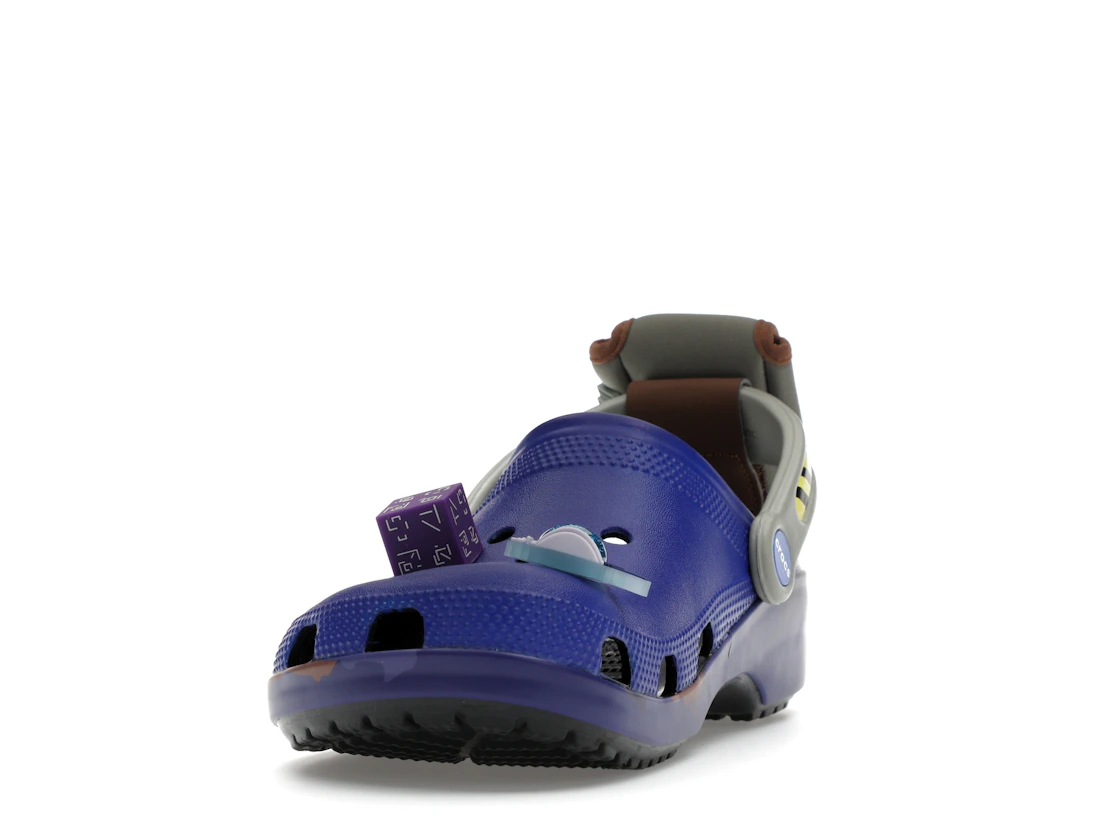 Crocs Classic Clog Fortnite Battle Bus