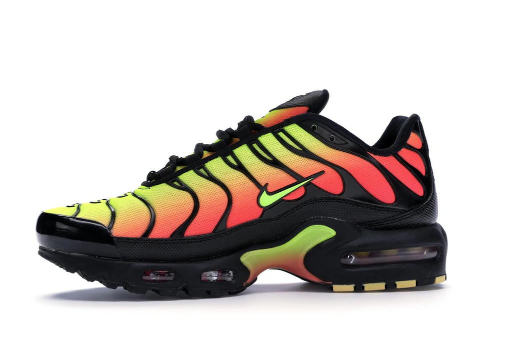 Nike Air Max Plus Black Volt Solar Red (W)